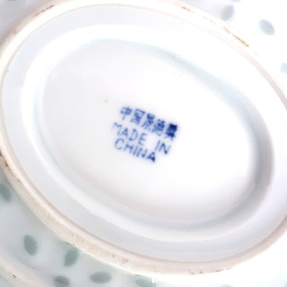 4 TIENSHAN Chrysanthemum Rice Grains Pattern Blue and White Bread/Butter Plates - Picture 7 of 8